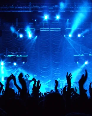 Better Off Alone: A 90s/2000s Dance Rave